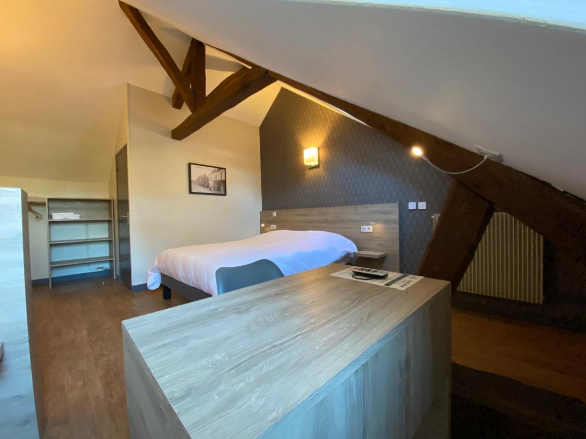 Logis - Hotel & Restaurant Saint Nicolas Chaumont-en-Vexin Dış mekan fotoğraf