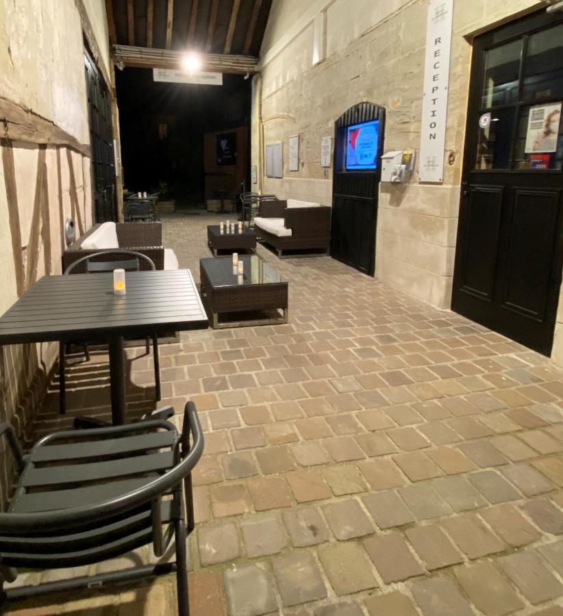 Logis - Hotel & Restaurant Saint Nicolas Chaumont-en-Vexin Dış mekan fotoğraf