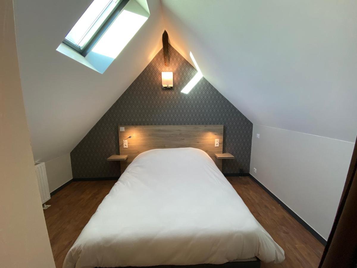 Logis - Hotel & Restaurant Saint Nicolas Chaumont-en-Vexin Dış mekan fotoğraf