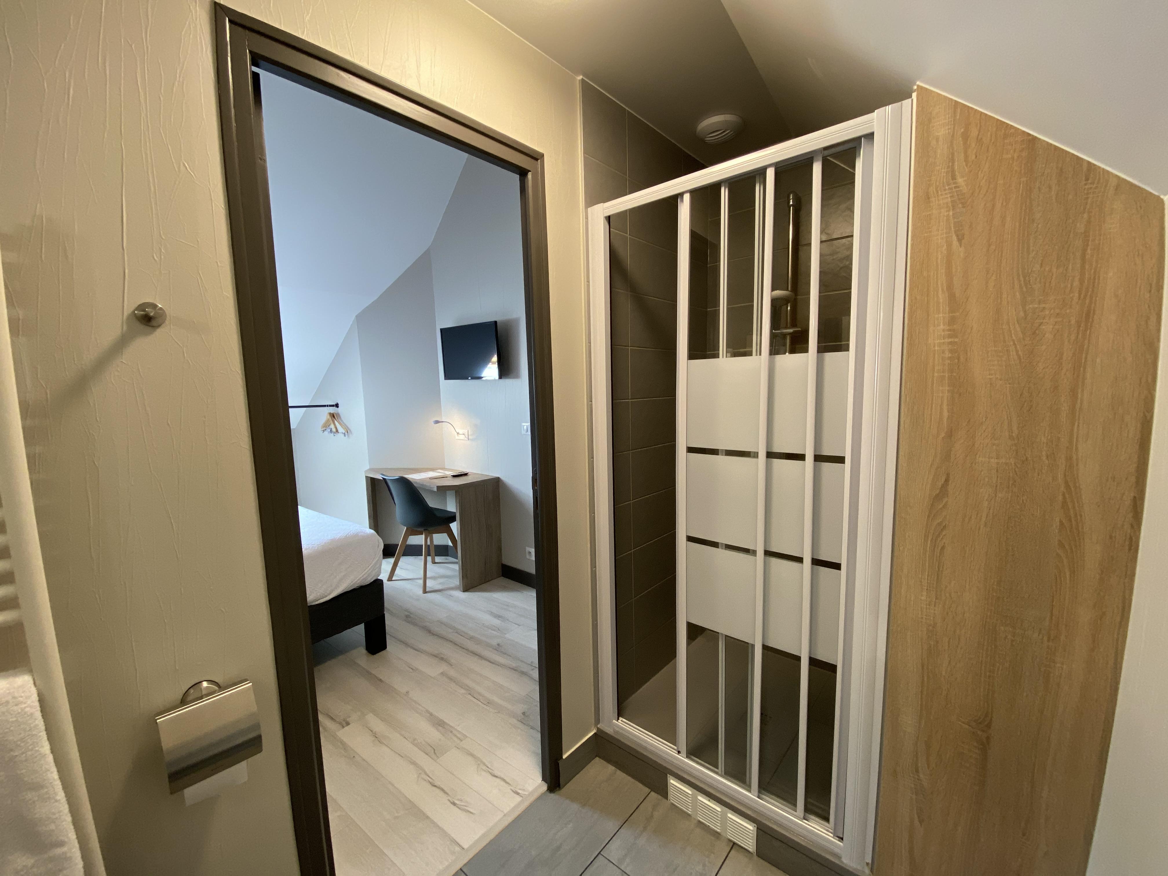Logis - Hotel & Restaurant Saint Nicolas Chaumont-en-Vexin Dış mekan fotoğraf