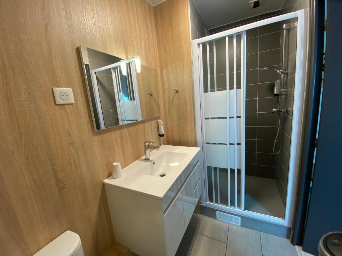 Logis - Hotel & Restaurant Saint Nicolas Chaumont-en-Vexin Dış mekan fotoğraf