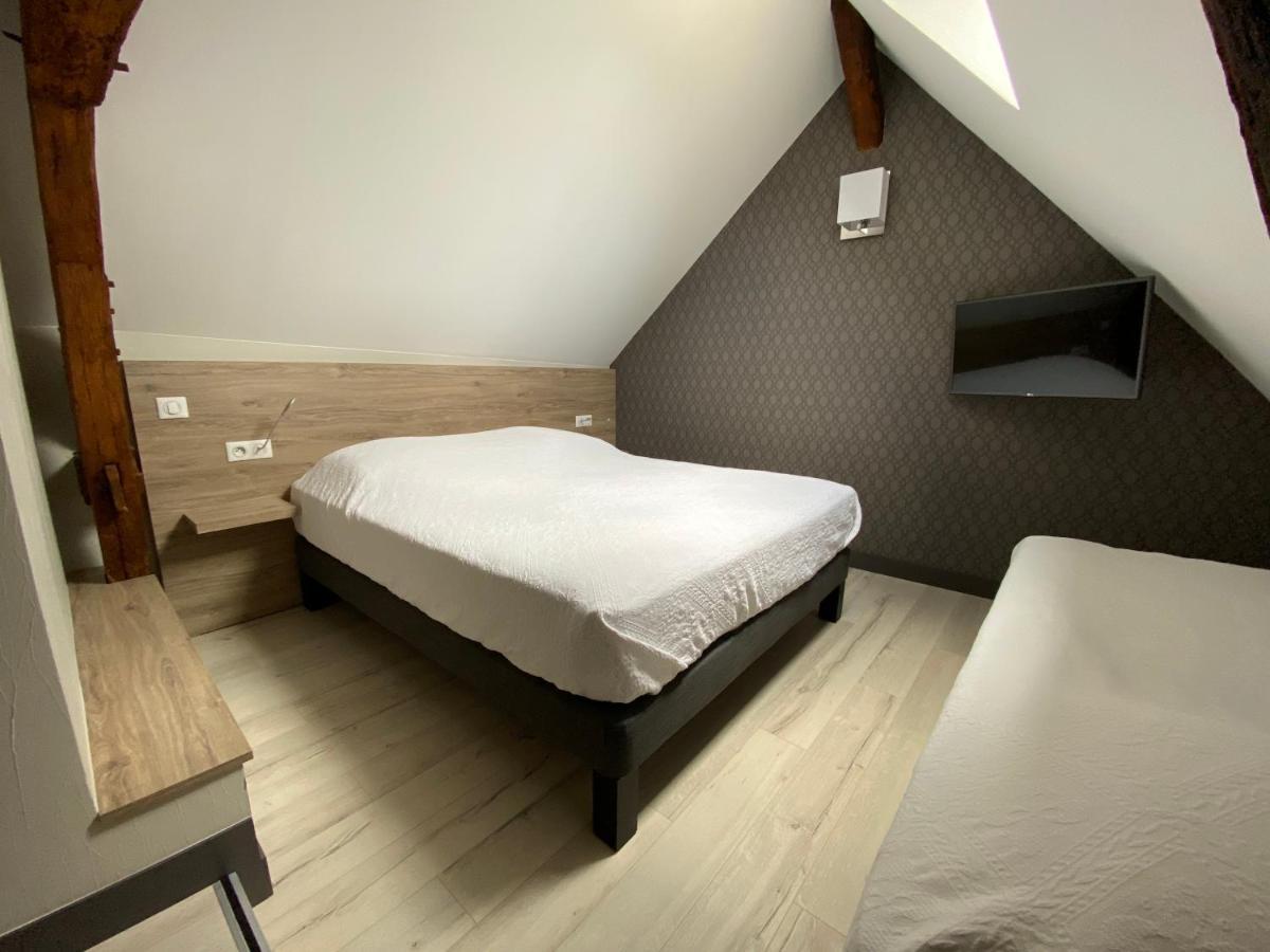 Logis - Hotel & Restaurant Saint Nicolas Chaumont-en-Vexin Dış mekan fotoğraf