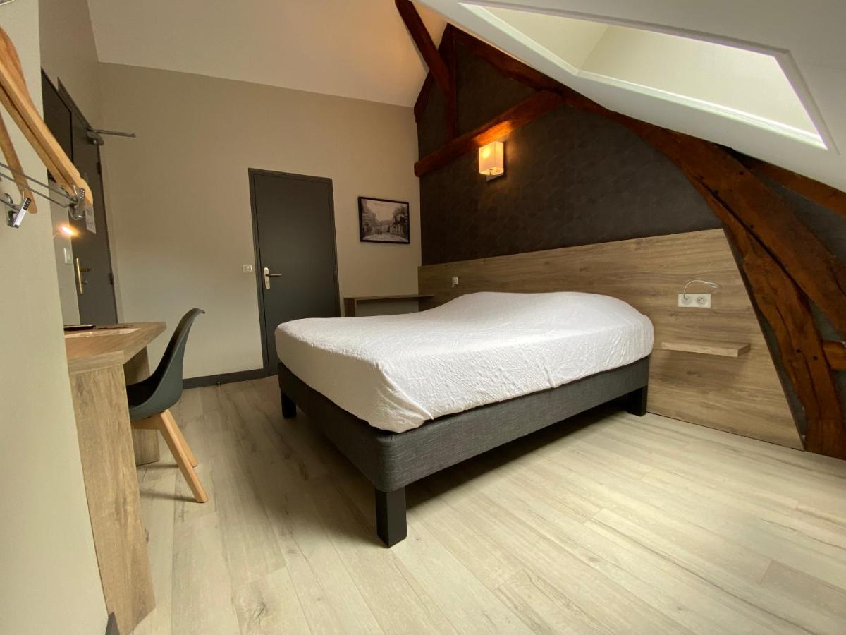 Logis - Hotel & Restaurant Saint Nicolas Chaumont-en-Vexin Dış mekan fotoğraf